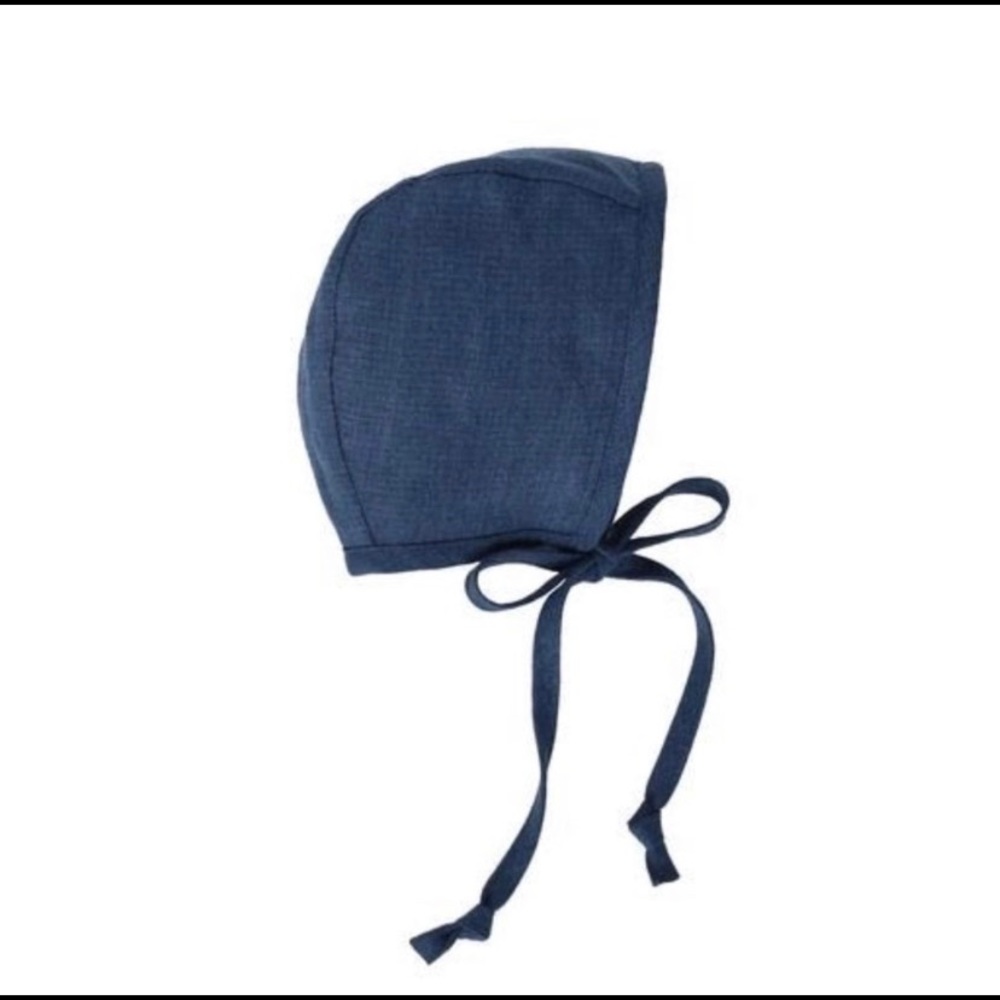 Baby briar bonnet